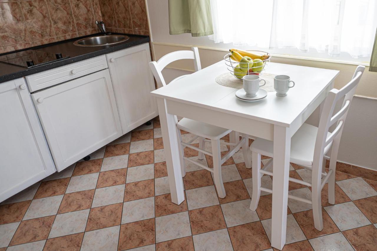 Apartmani Marin No1. Vodice Buitenkant foto