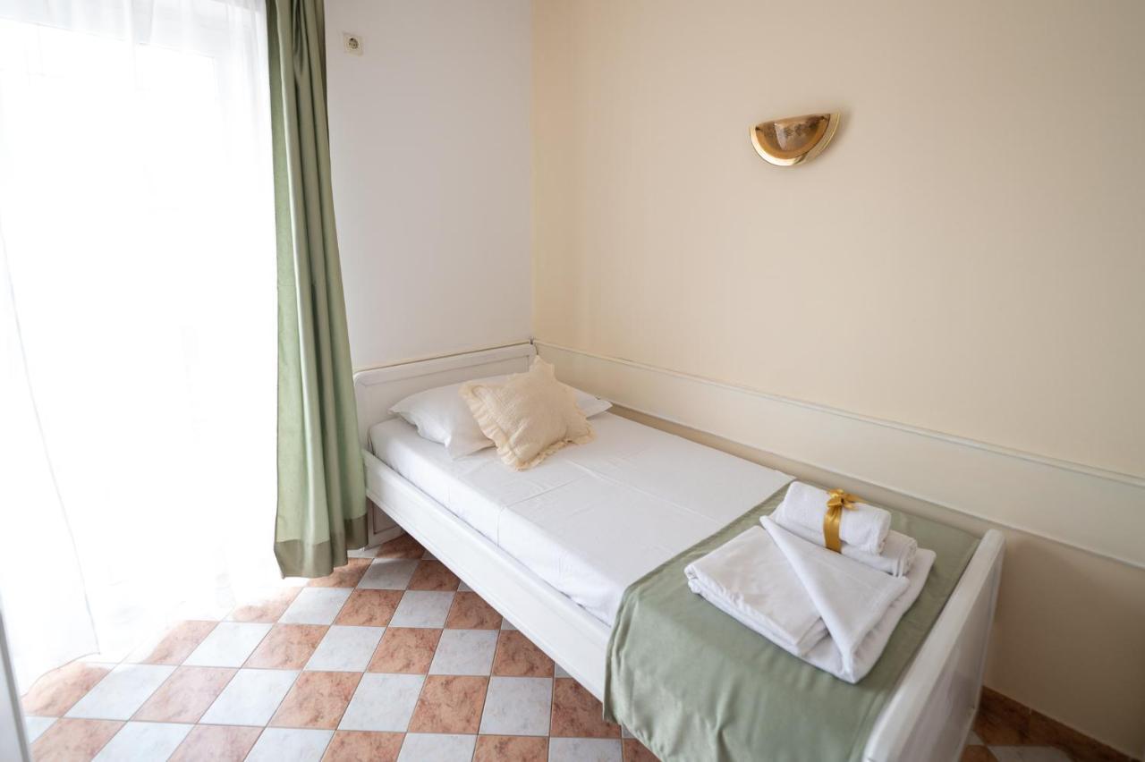 Apartmani Marin No1. Vodice Buitenkant foto