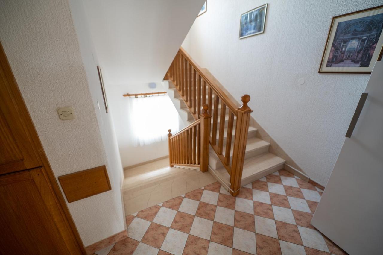 Apartmani Marin No1. Vodice Buitenkant foto
